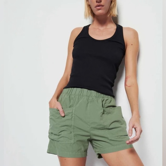 Nation ltd Rayelynn Short Olive Green Women's Shorts size small - Picture 2 of 6